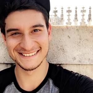 Meet your Posher, Luis